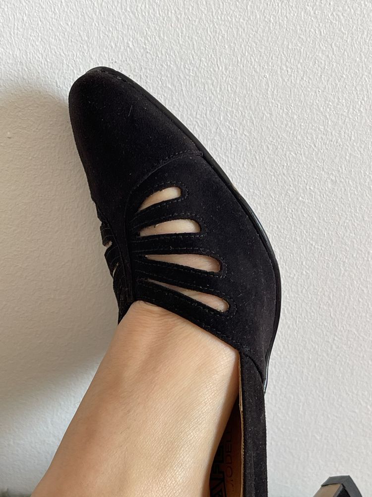 Piekne eleganckie pantofle obcas skórzane czarne z odkrytą piętą 38