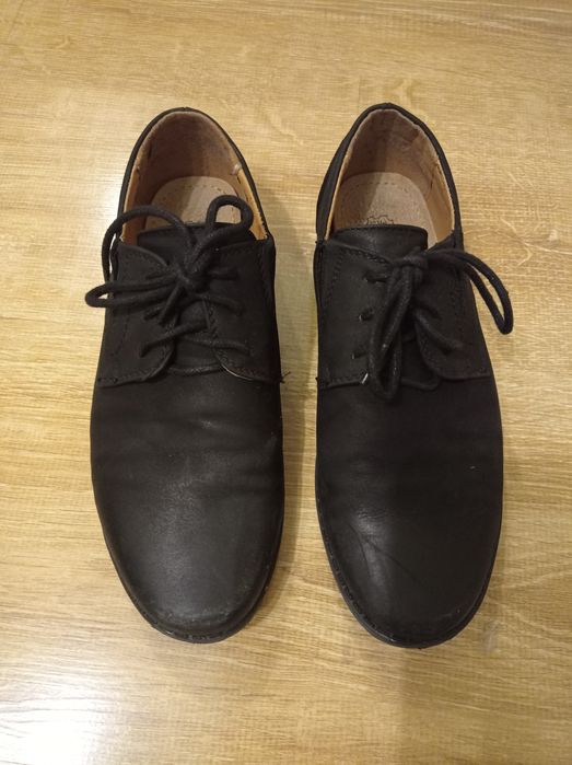 Buty chłopięce eleganckie r. 34. półbuty Komunia Święta