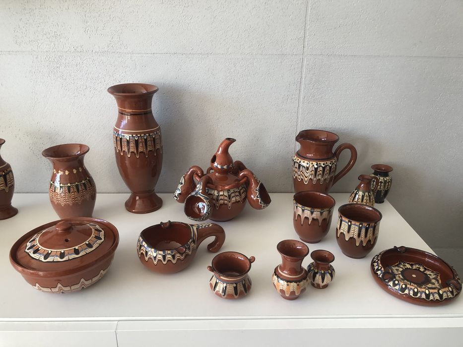 Duży zestaw kamionki, ceramiki bułgarskiej z czasu PRL