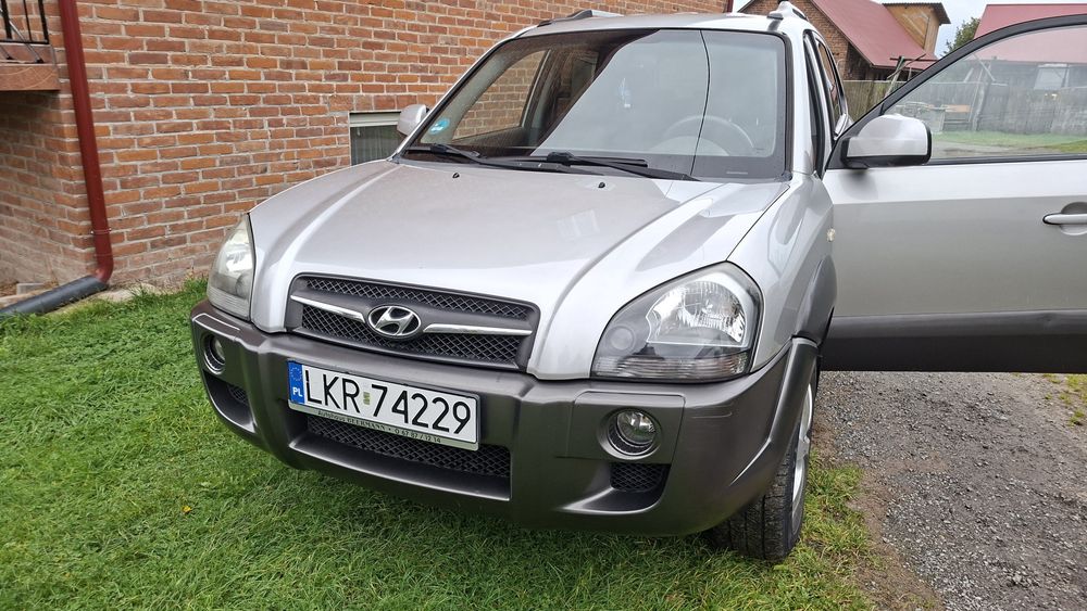 hyundai tucson 4x4  2.0L 150KM  Diesel