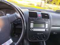 Volkswagen Golf VW Golf V 1.6 FSI Trendline 115 KM. Trzeci własciciel. Zadbany. W pełn