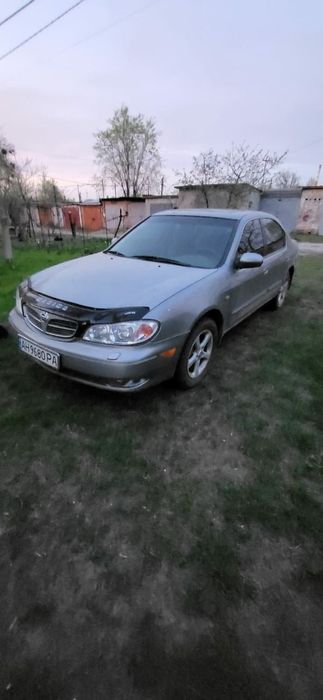 Продам NISSAN MAXIMA 2002 год