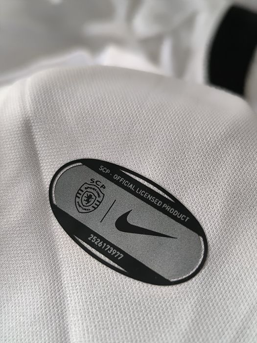 Camisola Sporting Rosa