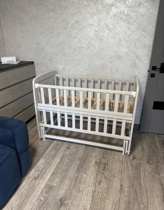 Продам дитяче ліжко Умка