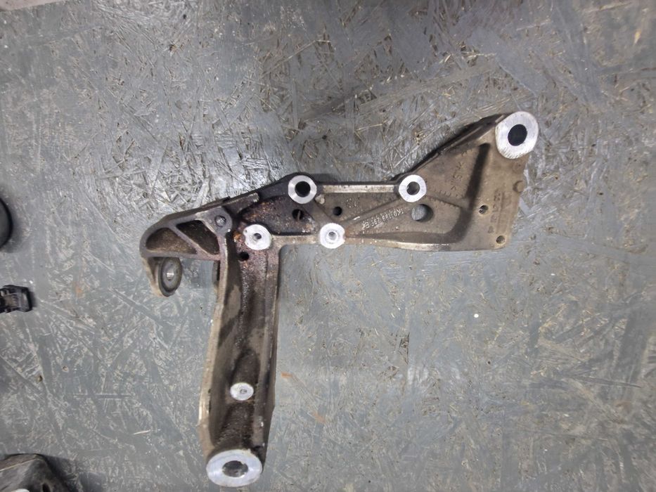 Wspornika Wahacza Lewy Przód Vw Audi Seat Skoda 1K0.199.295.E