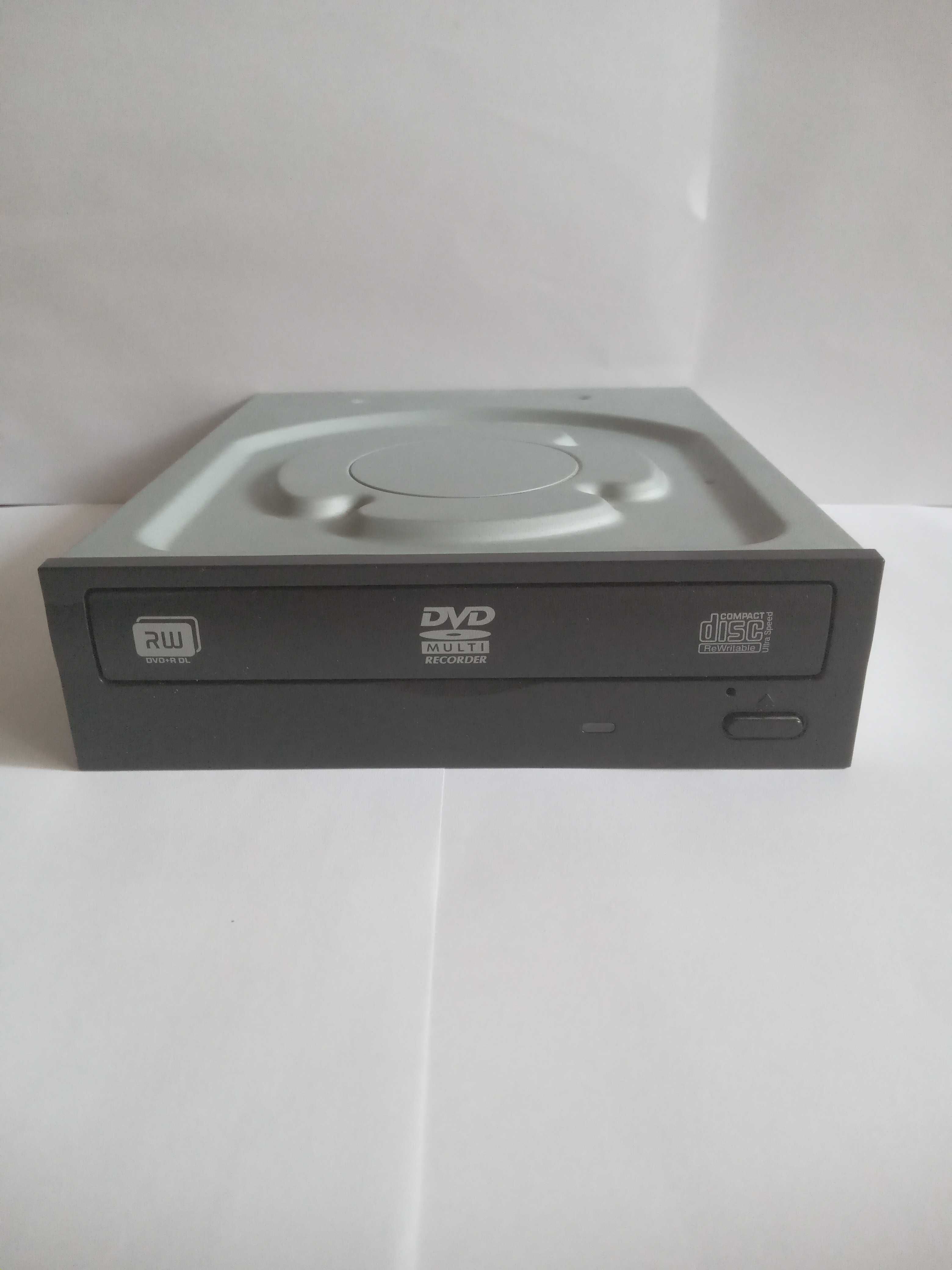 DVD привод Б/у, для компьютера, в хорошем рабочем состоянии.