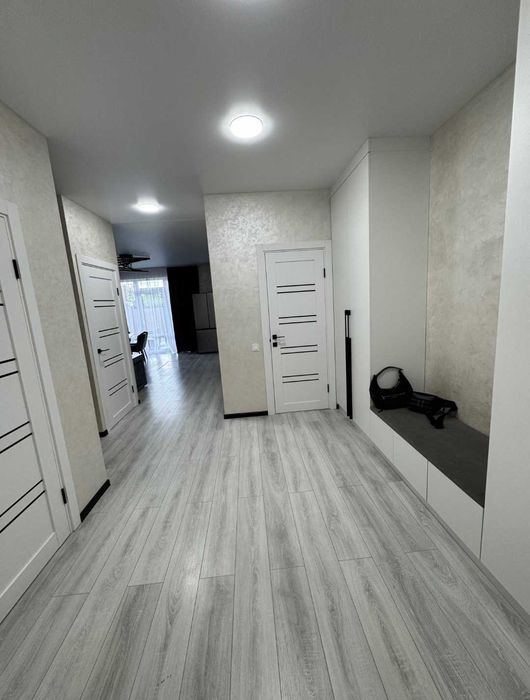 Современный 2-х этажный дом в Усатово, с евроремонтом!