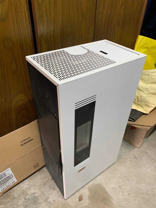 Котел/Палетна стуфа 5.5кВт//Stufa Venusia5 5.5kW
