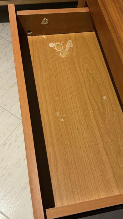 Consola em cerejeira com gavetas