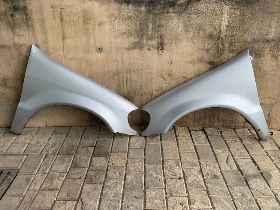 Крило переднє ML 163 емелка 2.7 крило праве ліве мл 270 Rest