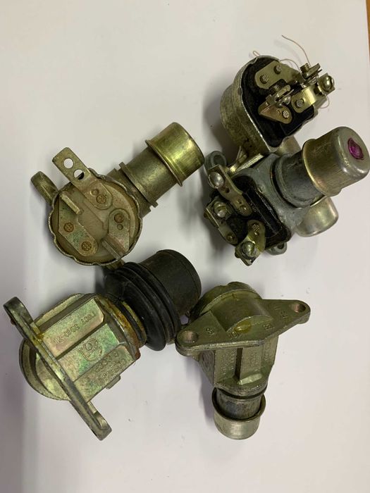 Ножной переключатель света  газ-53 зил