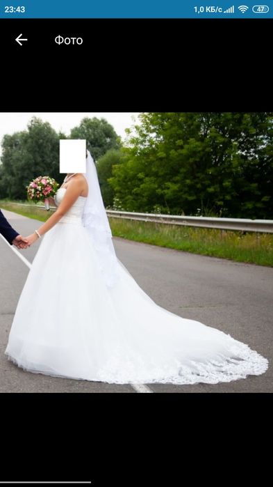 Продам весільну сукню