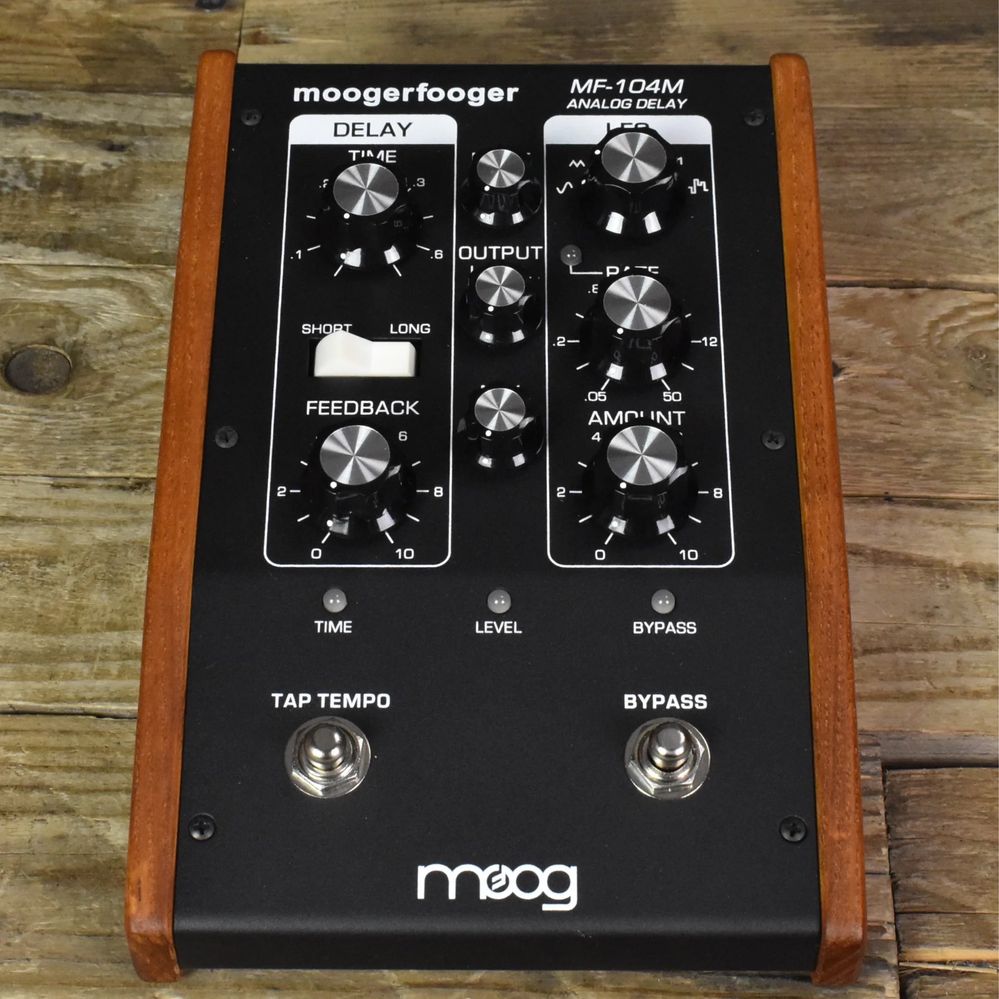 Moog Moogerfooger MF-104M