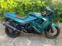 Triumph Daytona 1200