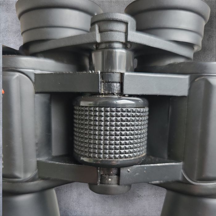 Бінокль Sky Miaster Celestron 15*70