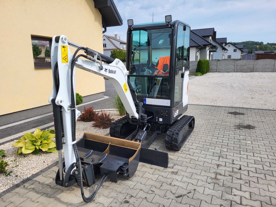 Usługi Minikoparkami Wywrotką Wynajem Koparek Wiertnic