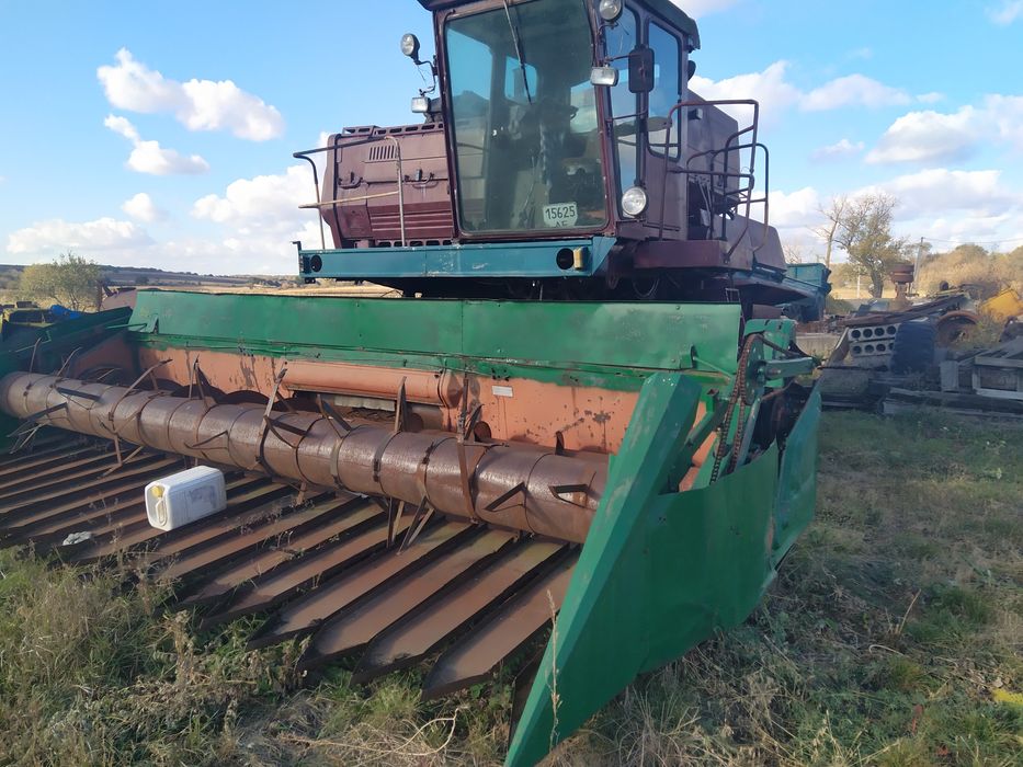 Продам комбайн ДОН