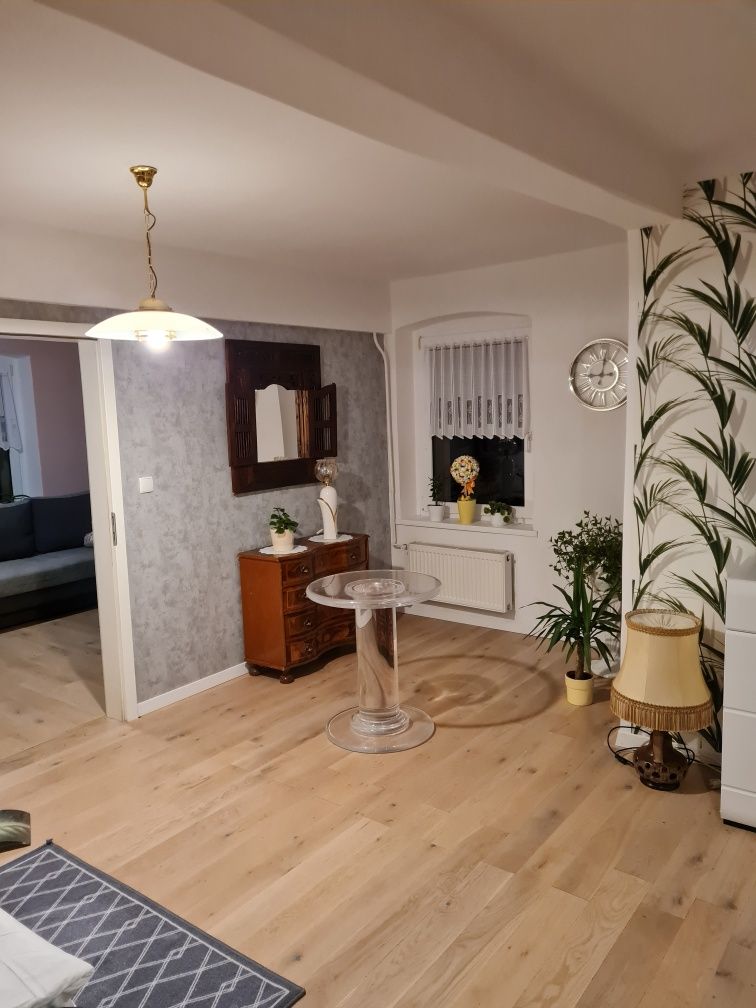 Apartament pod grzybkami skalnymi