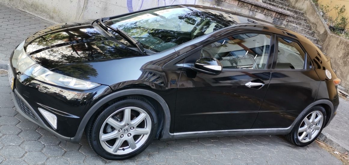 Honda Civic Sport 1.8 140cv