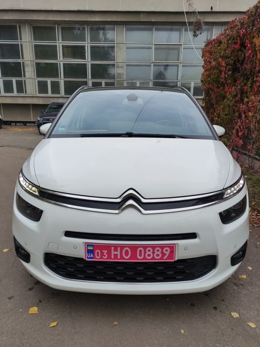 Автомобіль Сітроєн С4 гранд Пікассо