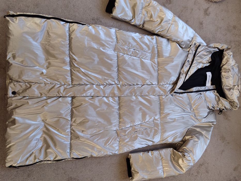 Пальто жіноче сріблясте ( осінь-зима, розмір 50-52)ь, зима)