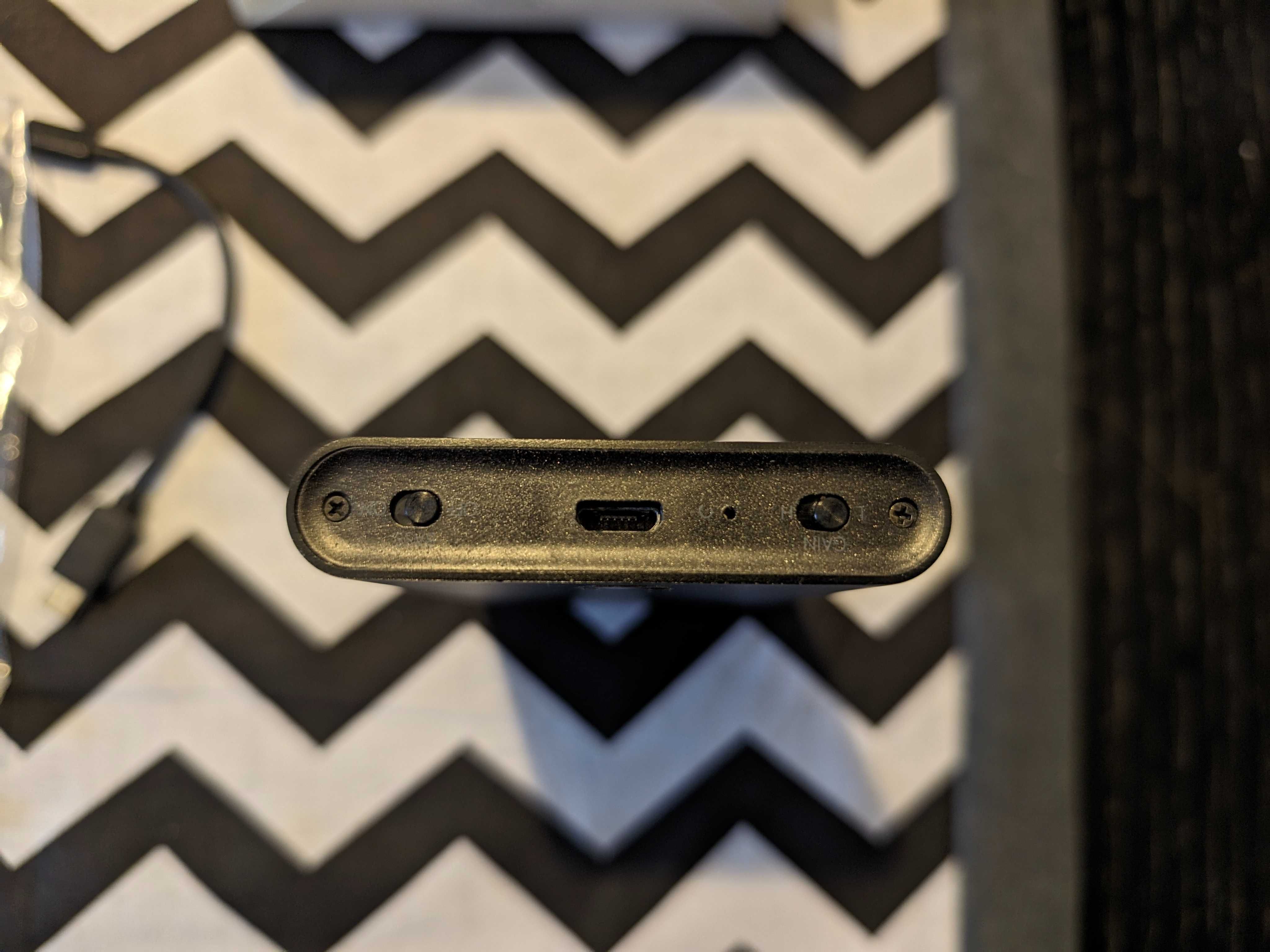 Wzmacniacz przenośny DAC FiiO Q1 Mark II komplet