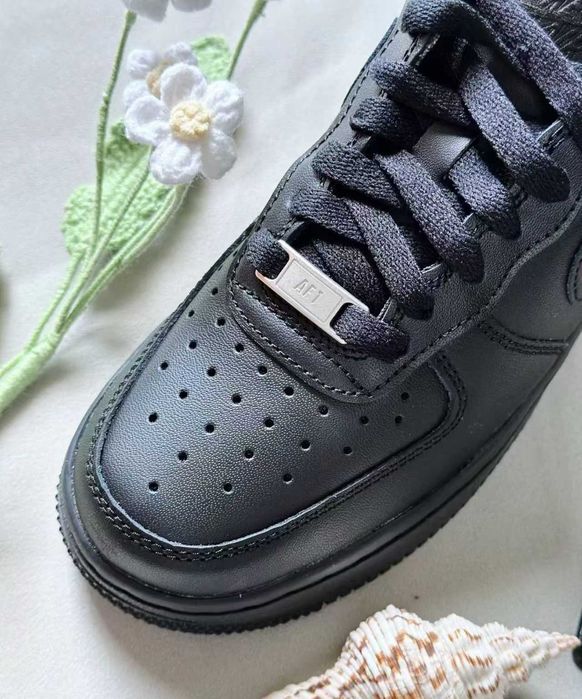 Buty Trampki NikeAir_Force_1_Low _07_czarn_R.42