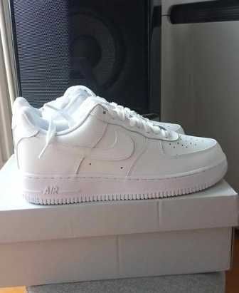 Nike Air Force 1 Low '07 White 45