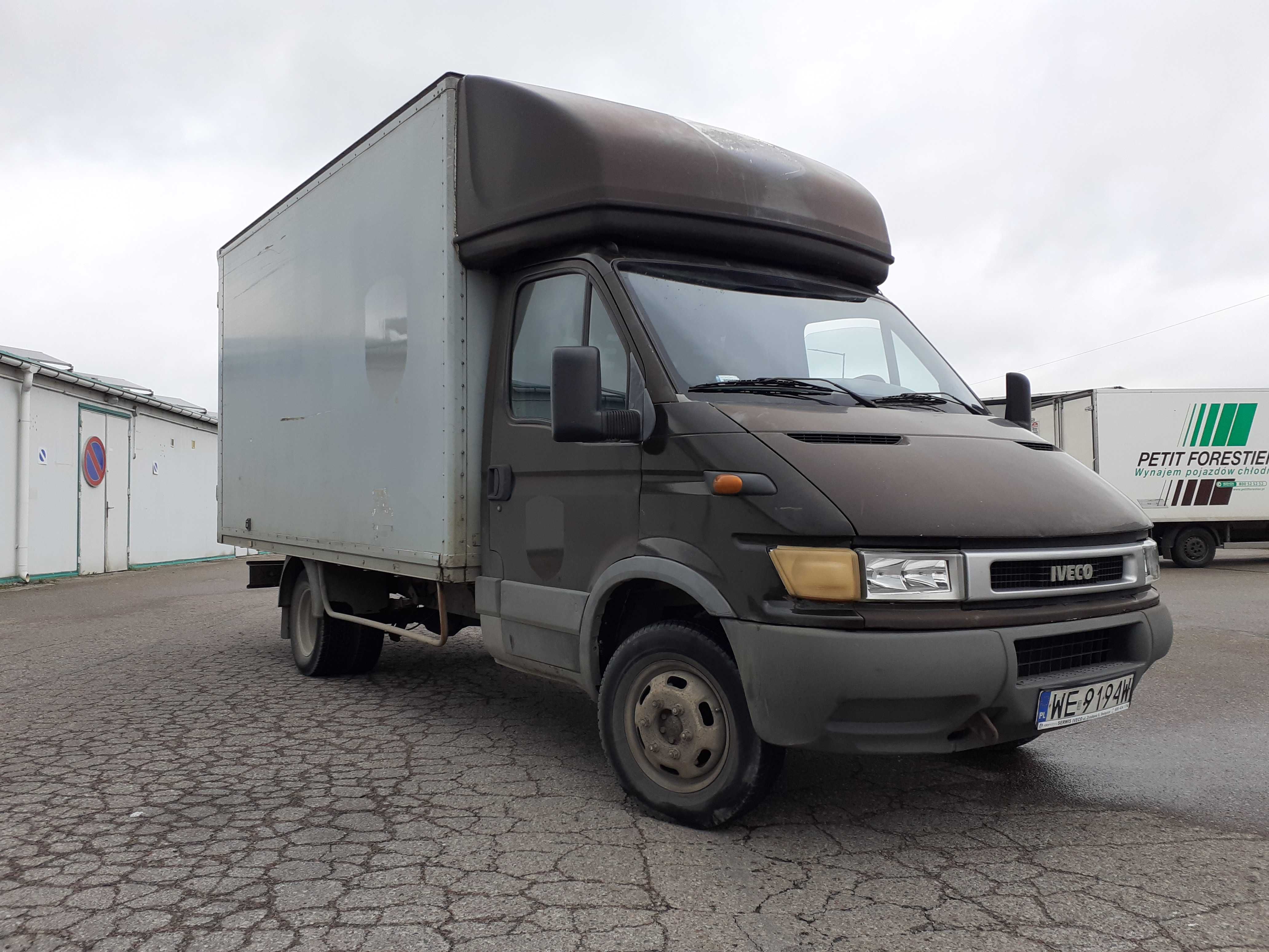 Iveco Daily 35C12 kontener 8ep