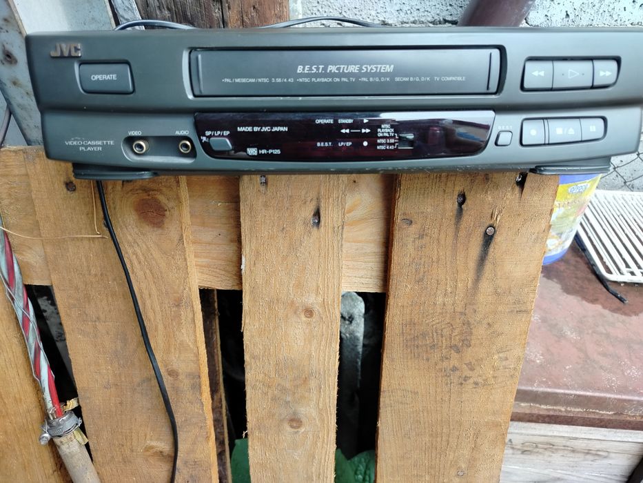 Sprzedam magnetowid jvc