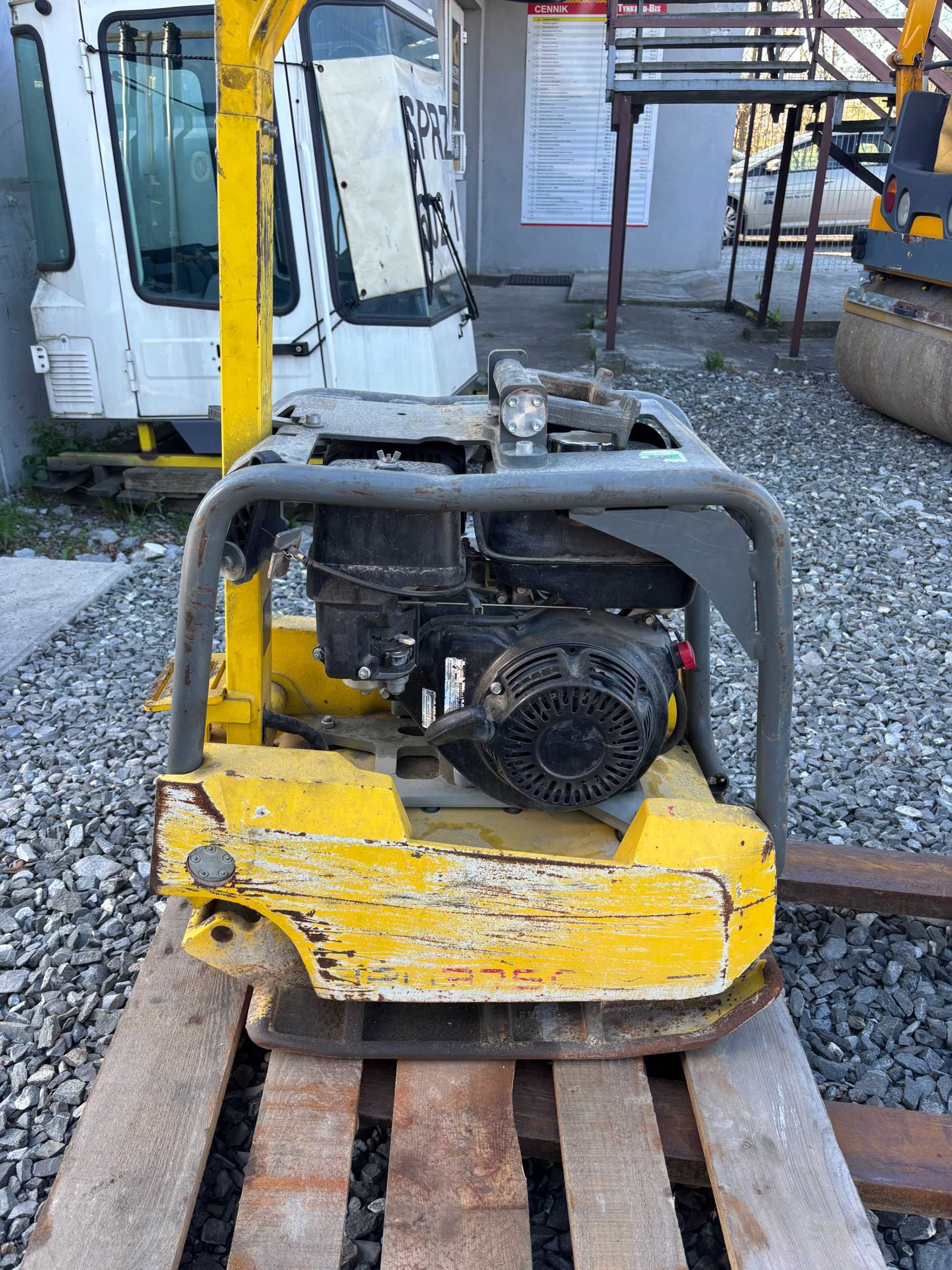 Zagęszczarka rewersyjna Wacker DPU3750 At 240 kg 2018r.silnik Honda