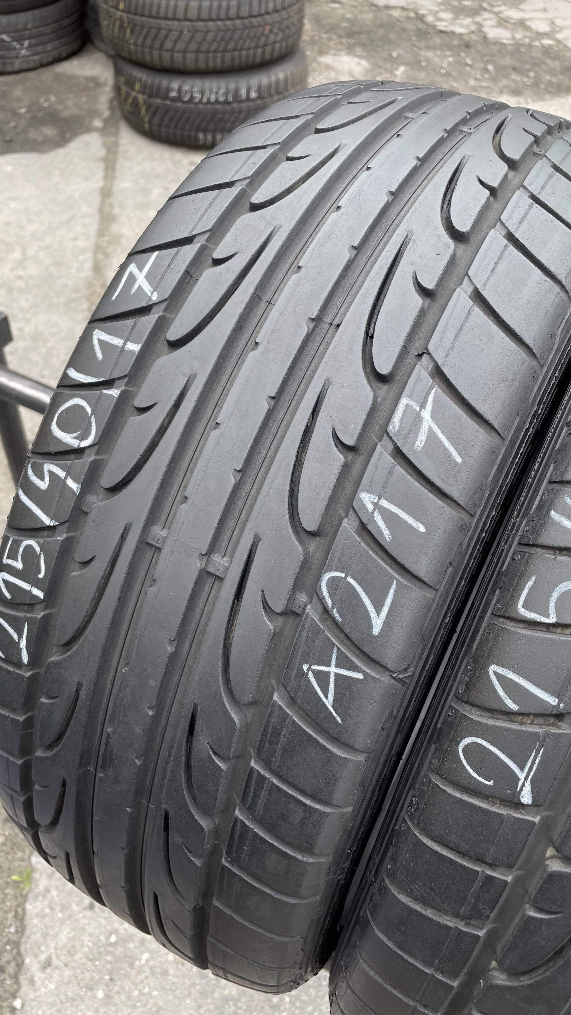 215/40/17 Dunlop SP Sport Maxx 87V