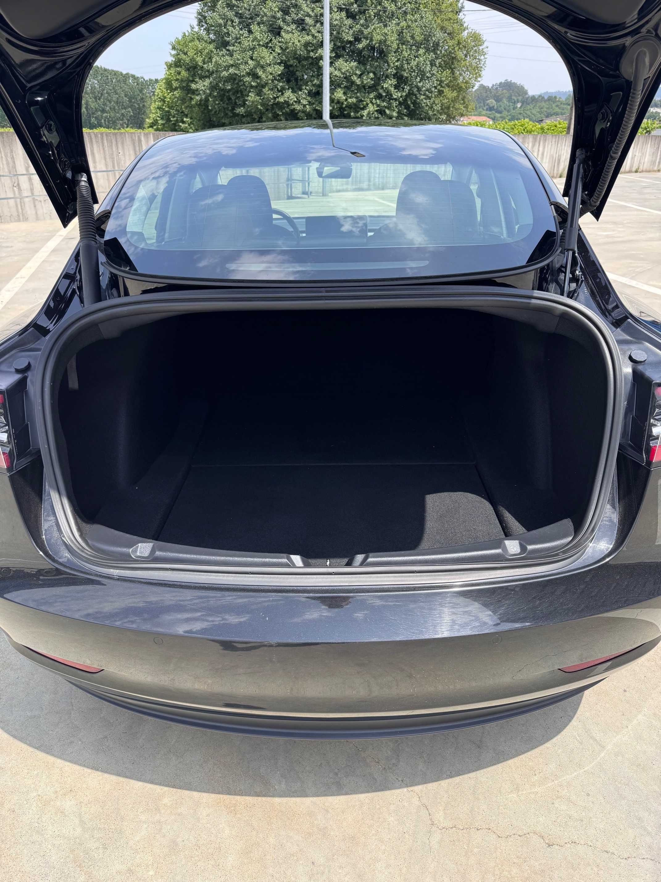 Tesla Model 3 Dual motor long range