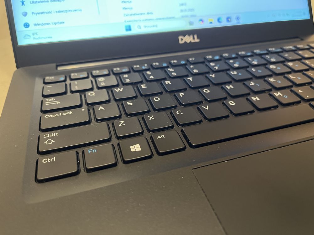 Dell Latitude 7390 i5-8350U 16GB RAM SSD 256GB FHD Windows11