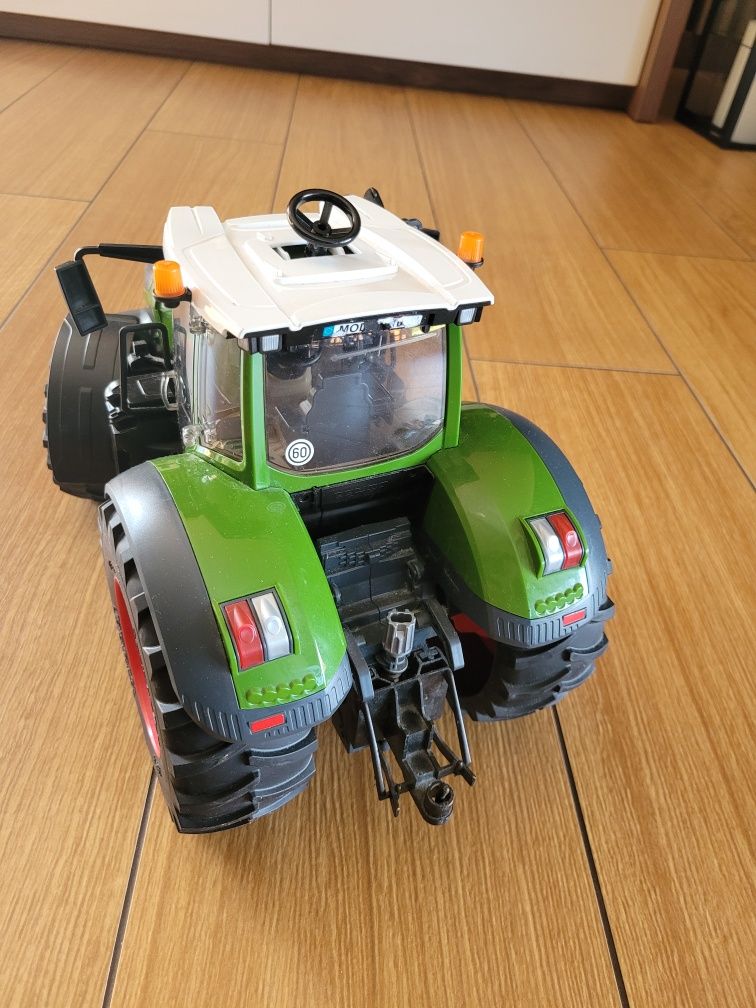 Bruder Fendt 1050