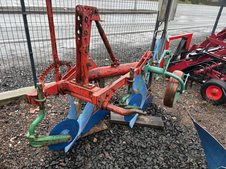 Плуг плужок Kverneland 2 корпусний захват 35 см