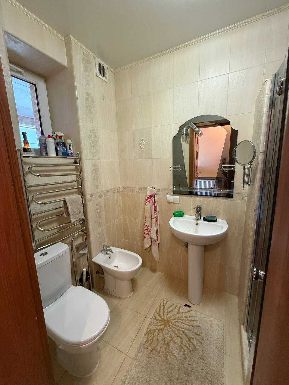 Продаж ДВОХПОВЕРХОВОЇ квартири Пирогівці 117,7 м кв