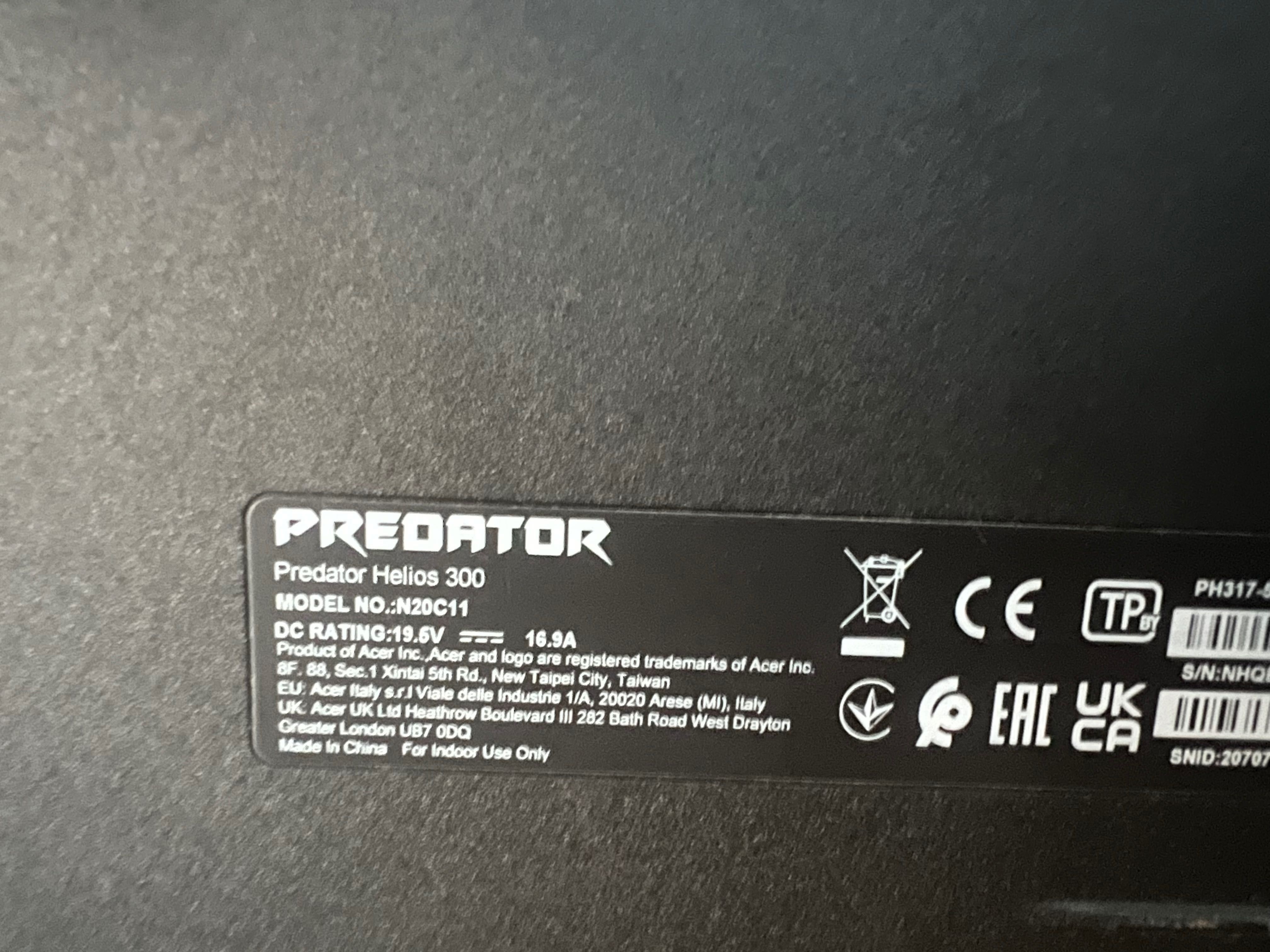 Laptop Acer Predator helios 300