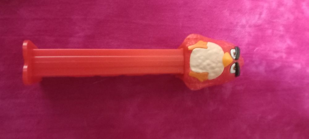 Pez original figura falcão + outros bonecos