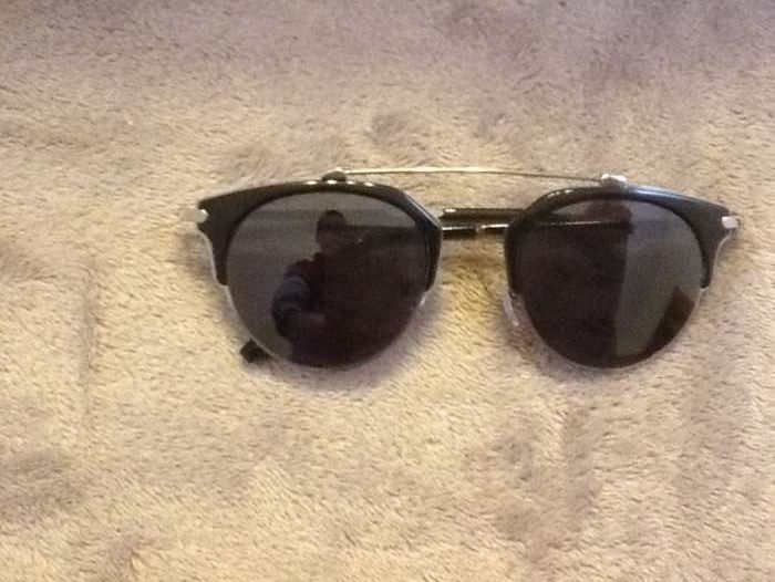 Óculos escuros