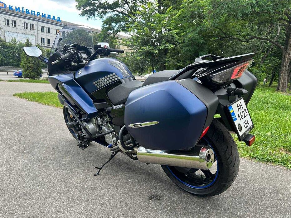 Мотоцикл Yamaha FJR 1300 2020 рік Офіційний