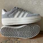 adidas. Жіночі кеди. Оригінал. Шкіра. Нові. Розмір 40.2/3