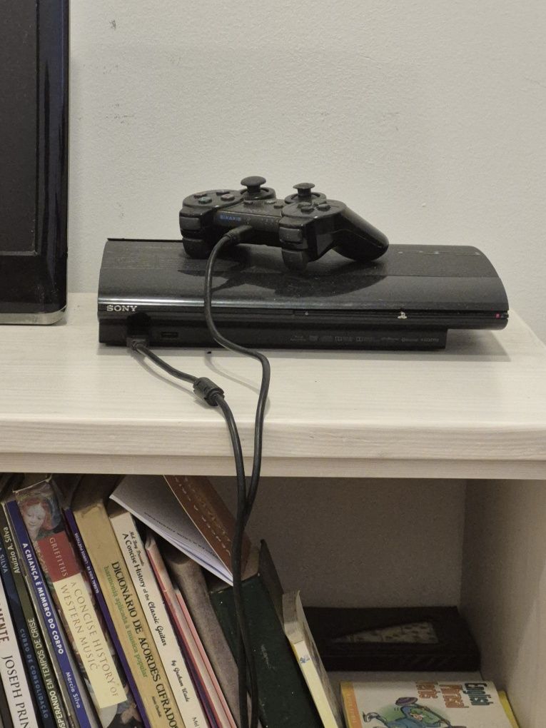 PS3 Super Slim Com 22 jogos
