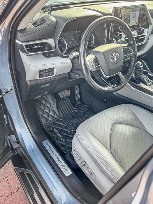 Toyota Highlander Premium 2021