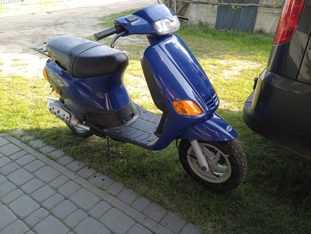 Skuter Piaggio SSL 2000r