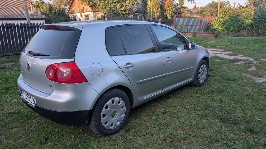 Продам Гольф 5 1.6 MPI