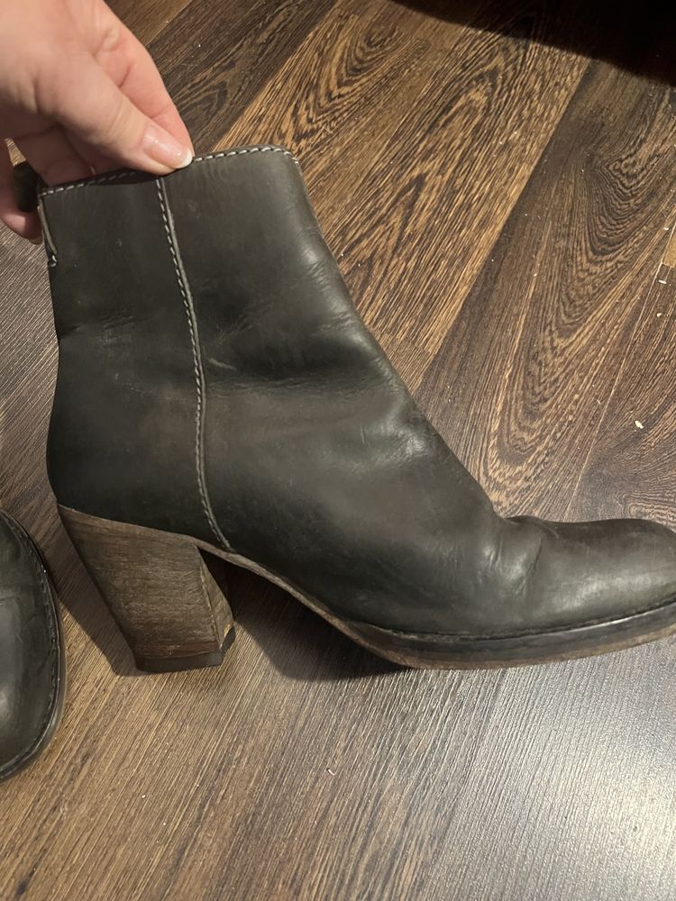 botki kowbojki Acne Studio