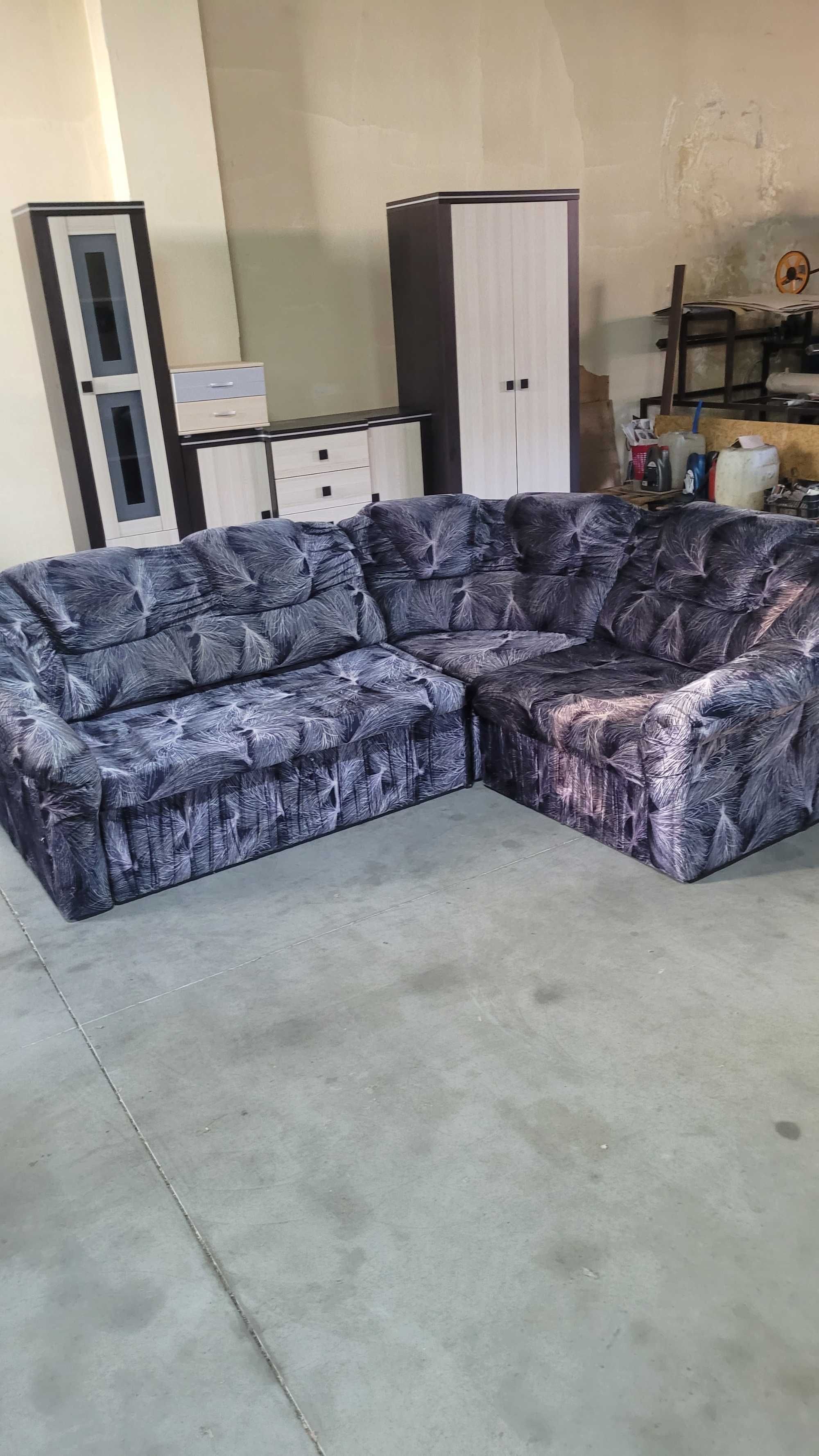 Narożnik, kanapa,sofa. Kolor brąz, venge