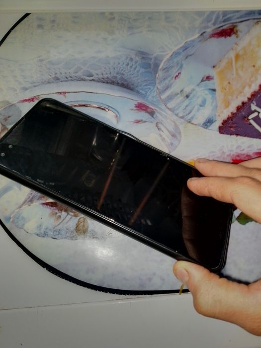 Телефон Infinix Zero 8