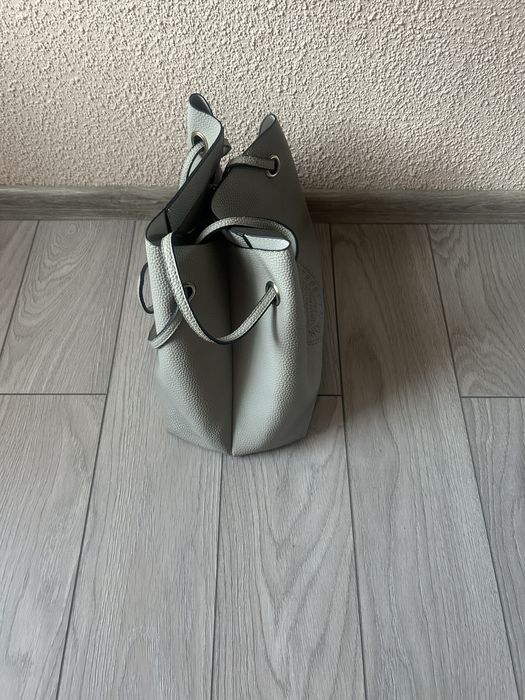 Sprzedam szara torebke